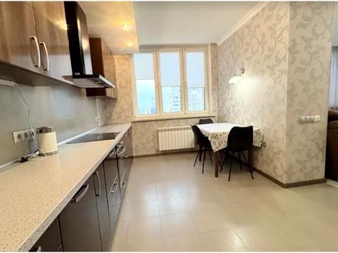 квартира за адресою Княжий Затон вул., 21