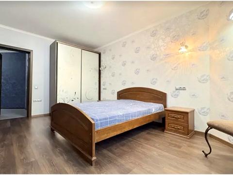 квартира за адресою Княжий Затон вул., 21