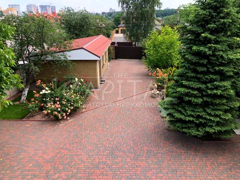 будинок за адресою Соборна вул. (Петропавлівська)