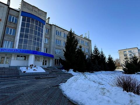 коммерческая по адресу Мира пл., 57