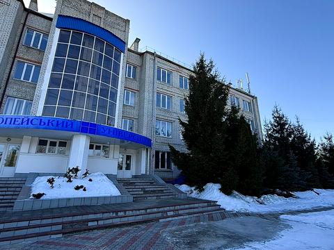 комерційна за адресою Миру пл., 57