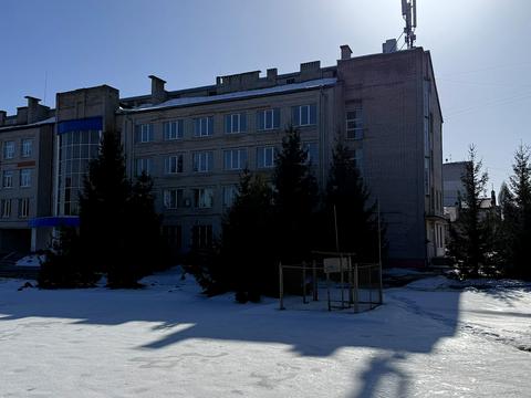 комерційна за адресою Миру пл., 57