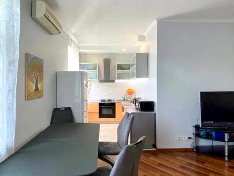 квартира за адресою Дмитра Дорошенка вул. (Чигоріна), 49