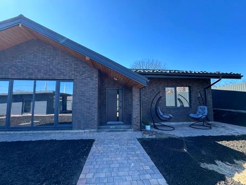 будинок за адресою Приозерна вул.