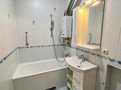 квартира по адресу Опильского ул., 6