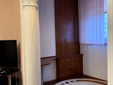 квартира за адресою Академіка Сахарова вул., 42