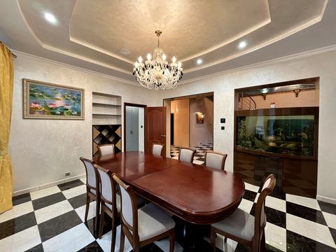 будинок за адресою Київська вул.