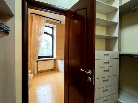 будинок за адресою Київська вул.