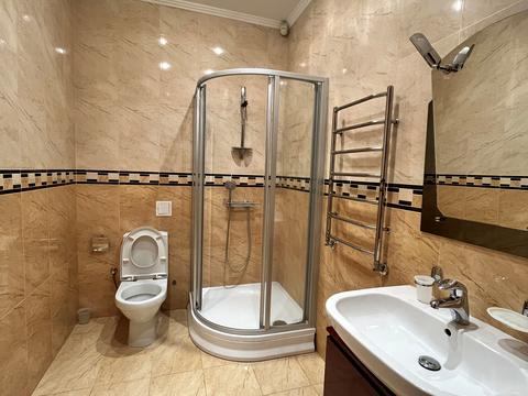 будинок за адресою Київська вул.