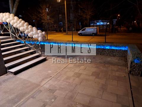 коммерческая по адресу Салютная ул., 5