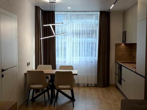 квартира за адресою Родини Крістерів вул., 16