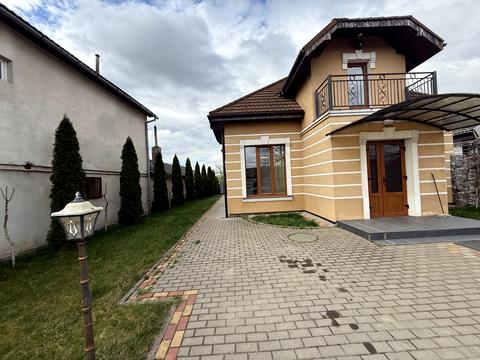 дом по адресу Центральна, 111