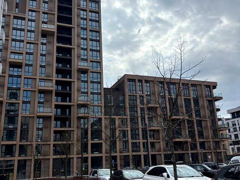 квартира за адресою Салютна вул., (Будинок 03801-03901)