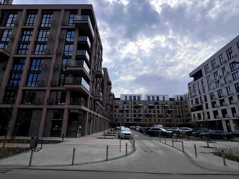 квартира за адресою Салютна вул., (Будинок 03801-03901)