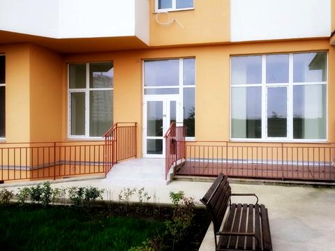 коммерческая по адресу Гранитная ул., 1