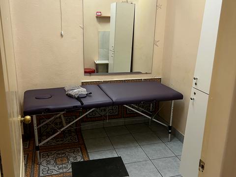 комерційна за адресою Пастера вул., 17
