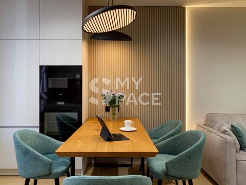 квартира за адресою Салютна вул., 2к19