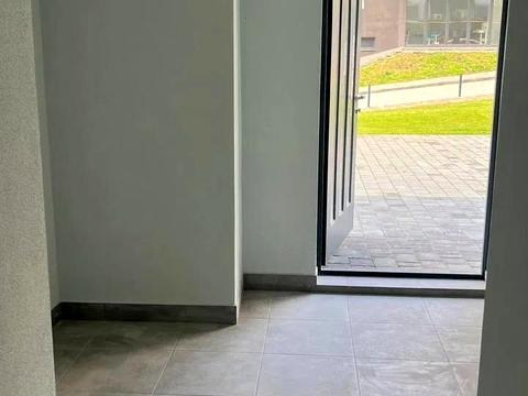 коммерческая по адресу Трускавецкая ул., (Будинок 3)