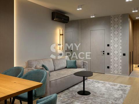 квартира за адресою Салютна вул., 2к19