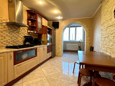 квартира по адресу Набережная Победы ул., 136-А