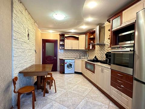 квартира по адресу Набережная Победы ул., 136-А