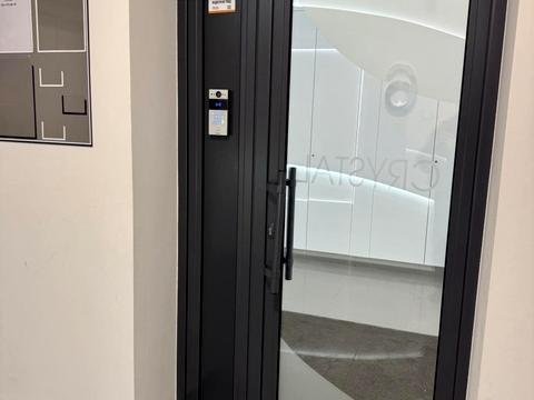 комерційна за адресою Валерія Лобановського просп. (Червонозоряний), 4-В