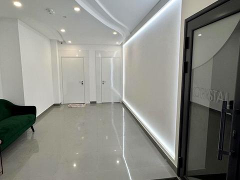 комерційна за адресою Валерія Лобановського просп. (Червонозоряний), 4-В