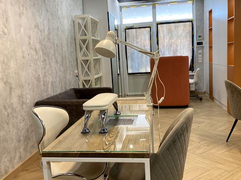 комерційна за адресою Новоберегова вул., 12-А