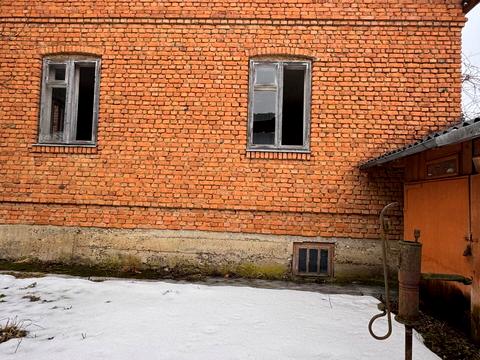 дом по адресу хмельницького, 37