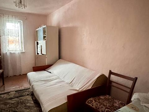 дом по адресу хмельницького, 37