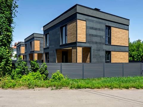 дом по адресу Клавдии Радченко ул., 2