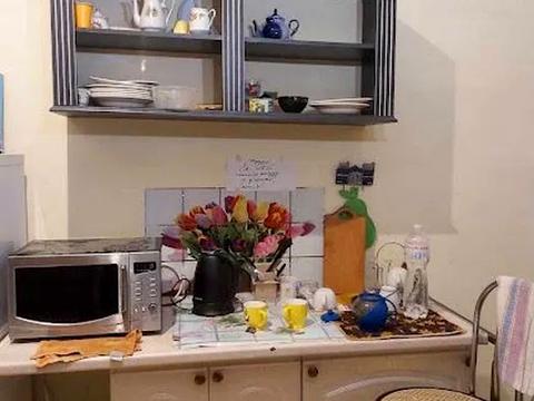 коммерческая по адресу Вокзальная ул. (Петровського), 1