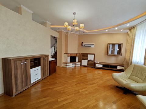 будинок за адресою Барське шосе 3 км, 14