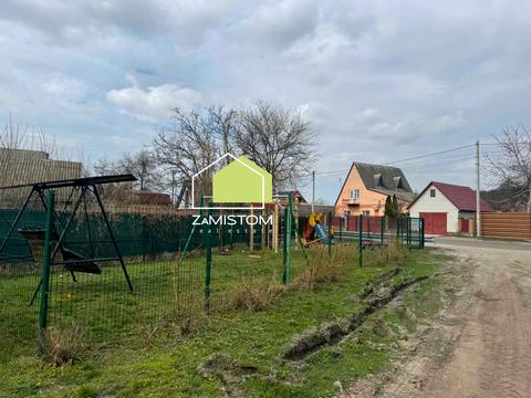 ділянка за адресою Центральна, 112