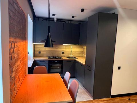 квартира по адресу Героев УПА ул., 76