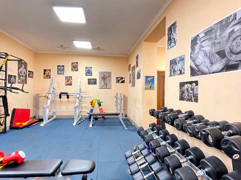 коммерческая по адресу Боголюбова ул., 18