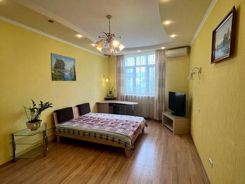 квартира за адресою Йорданська вул. (Лайоша Гавро), 9-К