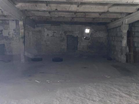 комерційна за адресою Гетьманська вул., 2