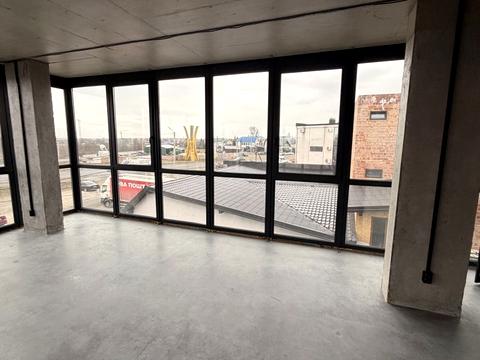 комерційна за адресою Євгена Коновальця вул., 330