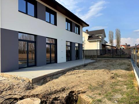 будинок за адресою Констянтинівська, 1