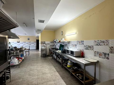 комерційна за адресою Олекси Довбуша вул., 15