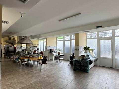 комерційна за адресою Олекси Довбуша вул., 15