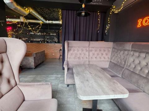 комерційна за адресою Логінова вул., 1