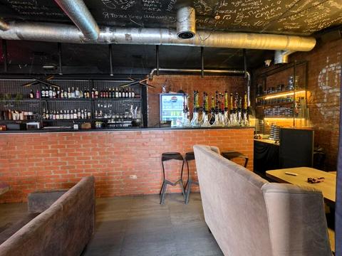 комерційна за адресою Логінова вул., 1