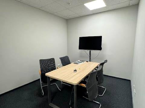 коммерческая по адресу Шелковичная ул., 42