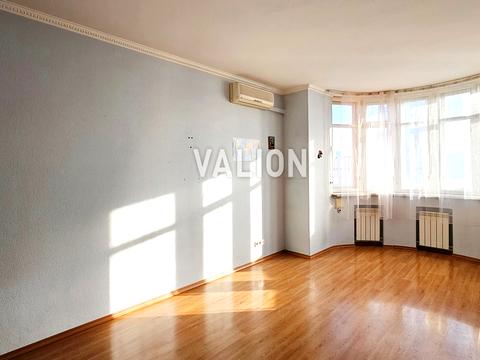 квартира за адресою Золотоустівська вул., 10-12