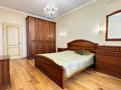 квартира за адресою Василя Тютюнника вул. (Анрі Барбюса), 16