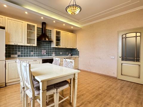 квартира за адресою Василя Тютюнника вул. (Анрі Барбюса), 16