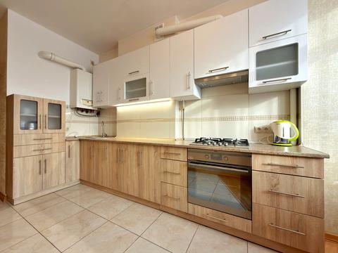 квартира за адресою Вука Караджича вул., 29г