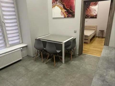 квартира за адресою Миколая Коперника вул., 7